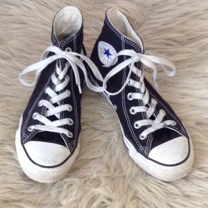 Converse black hightop